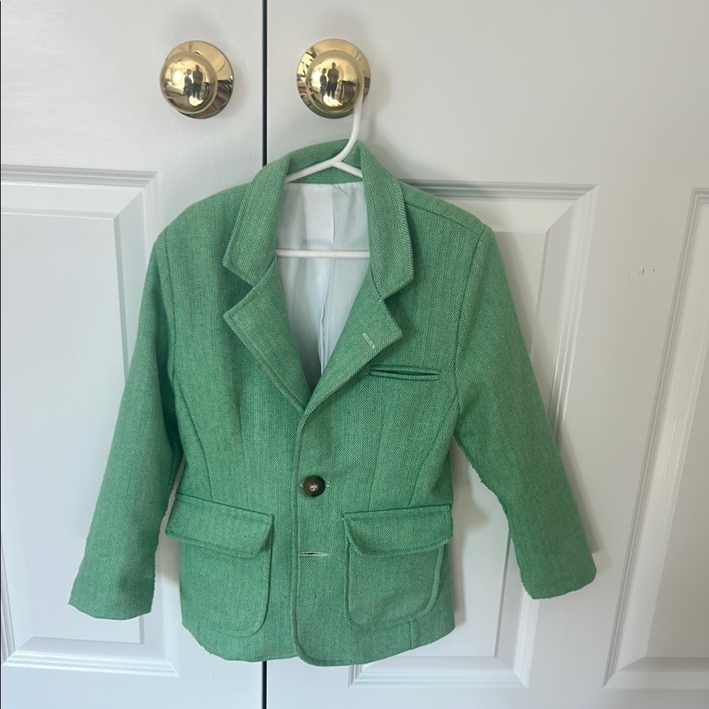 Kids Green Blazer Bella Bliss in Great condition. Boys sz 6